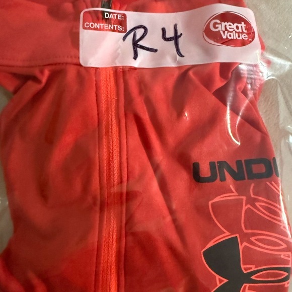 Under Armour Kids Red HeatGear Quarter Zip Pullover Long Sleeve Shirt YMD Medium - Picture 11 of 11